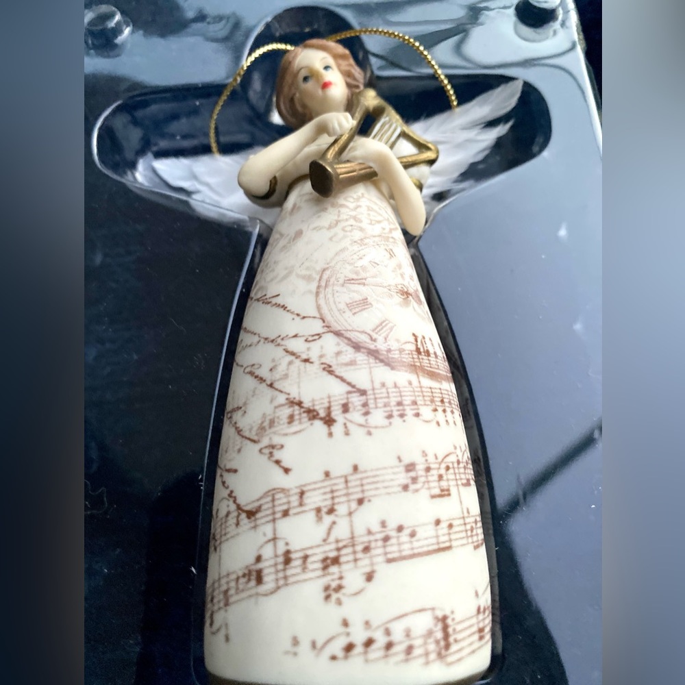 New in Box Vintage Angel Christmas Ornament - Picture 8 of 12